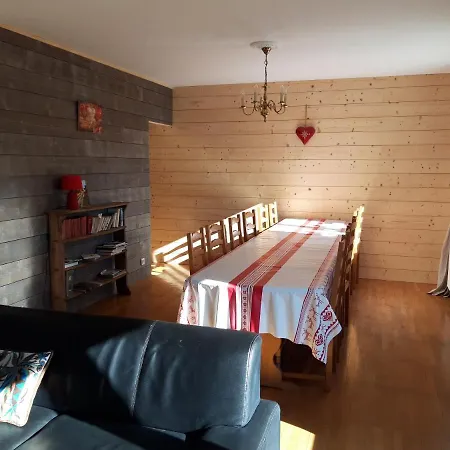 Holiday home Grande Capacite Au Calme Circuit Cascades Du Herisson